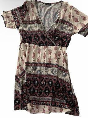 Women’s Boohoo Summer Dress Size 12 US 16 UK 44 EUR